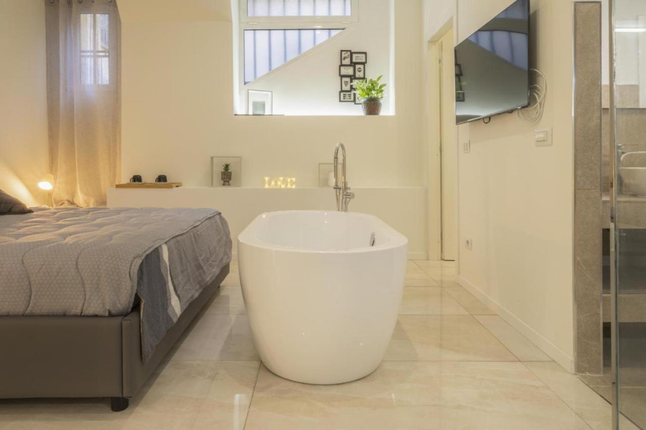 Via Hayez, 3 - Eleganza E Relax Apartment Milan