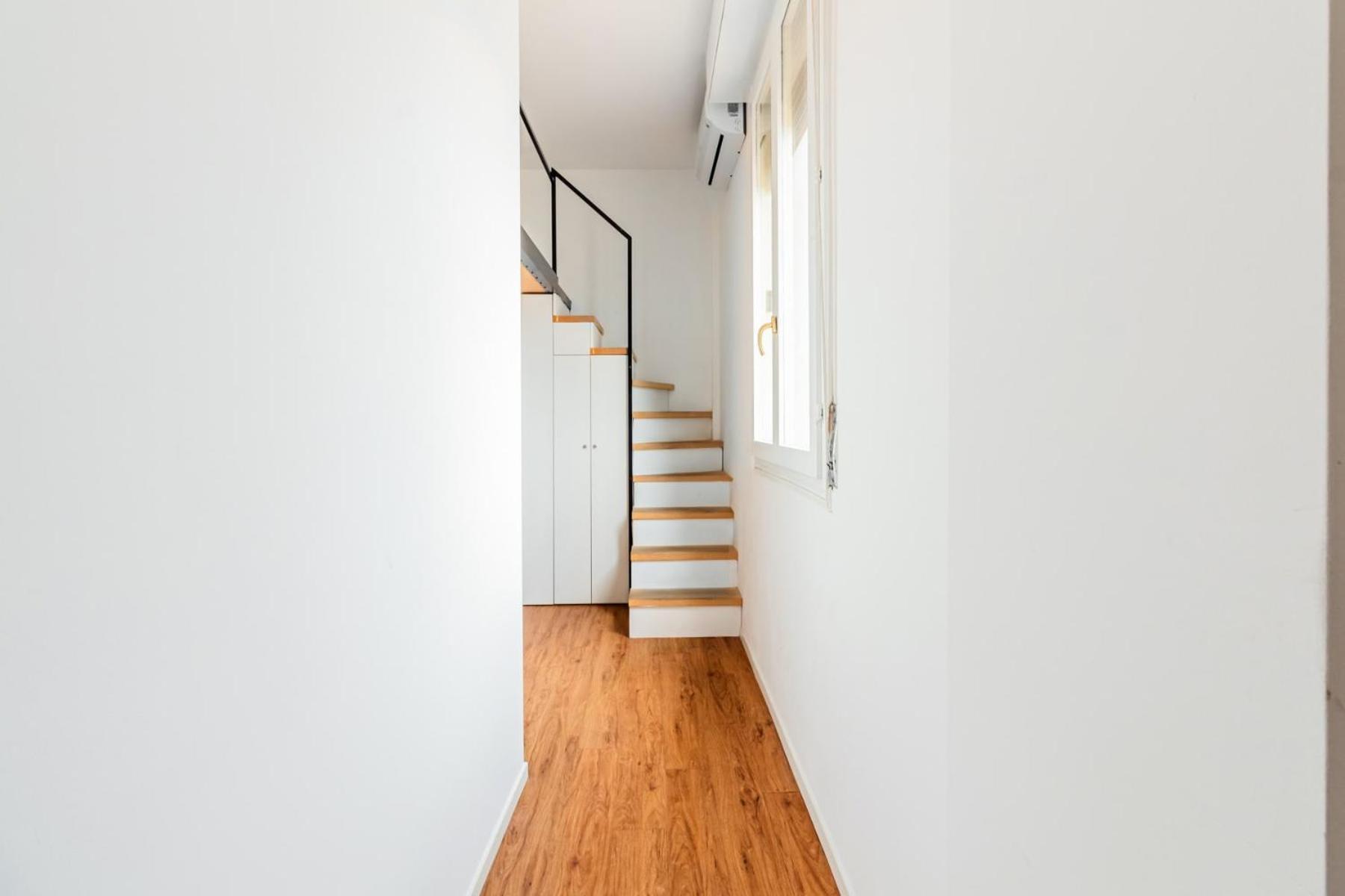 Appartement Homeby, Cozy Penthouse Milaan