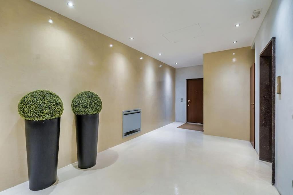 Leilighet Duomo 15 Min Walk - Luxury Flat, Netflix And Wi-fi
