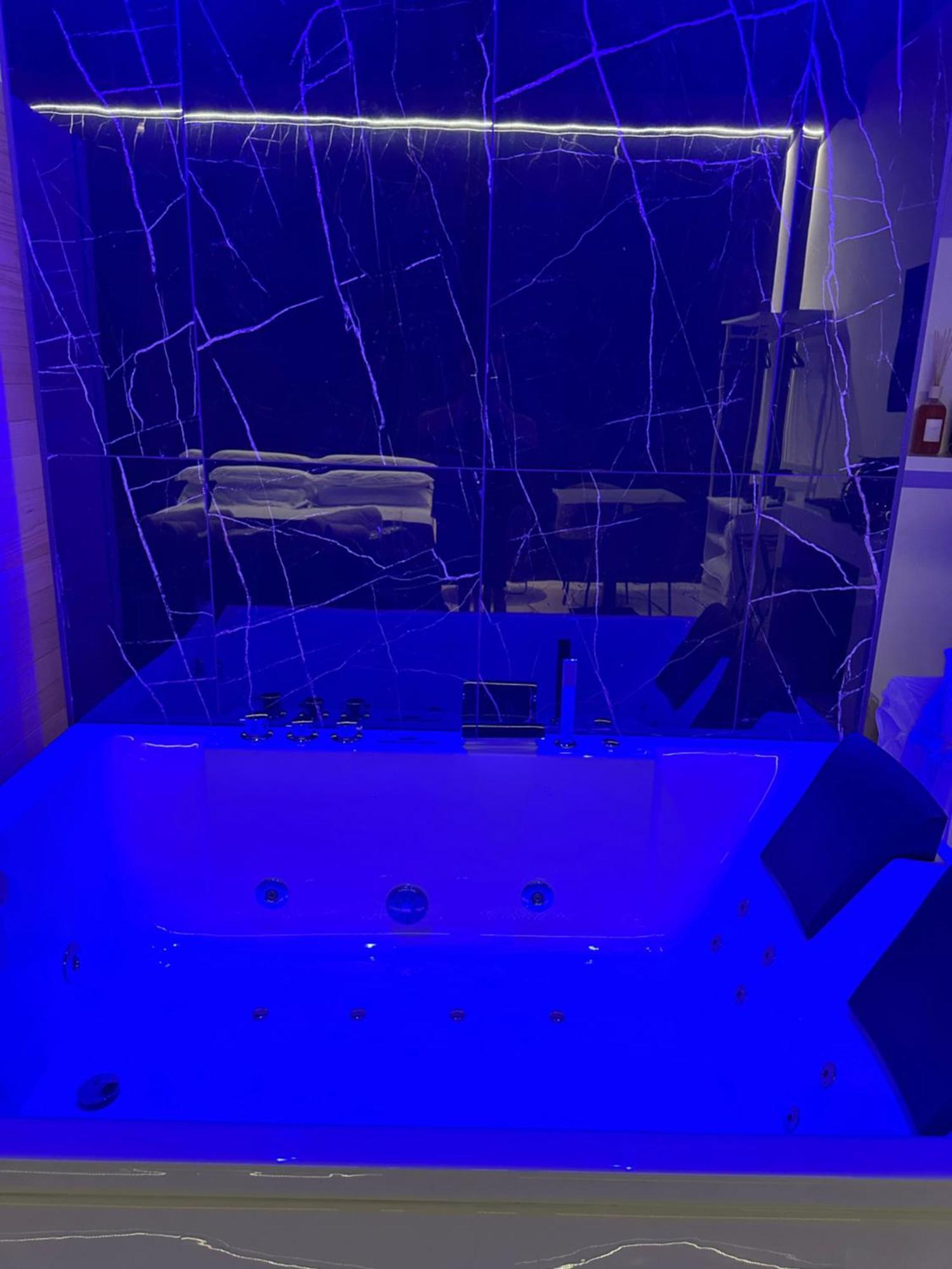 Hub Private Apartment *