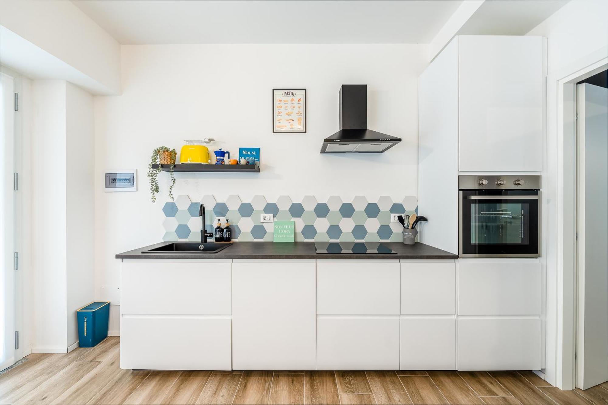 2 Bedroom Gem Next To Central Station With Ac * Milano