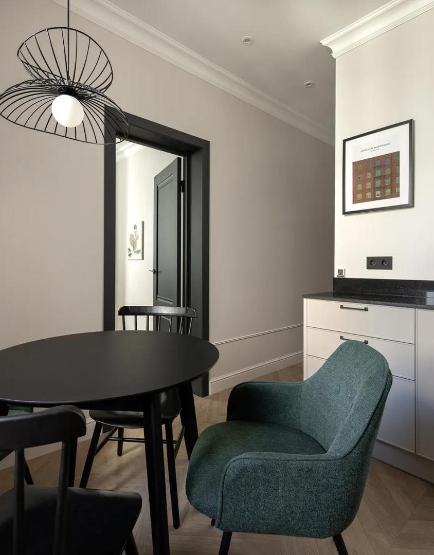 Corso Garibaldi Prostore And Central Location Apartment