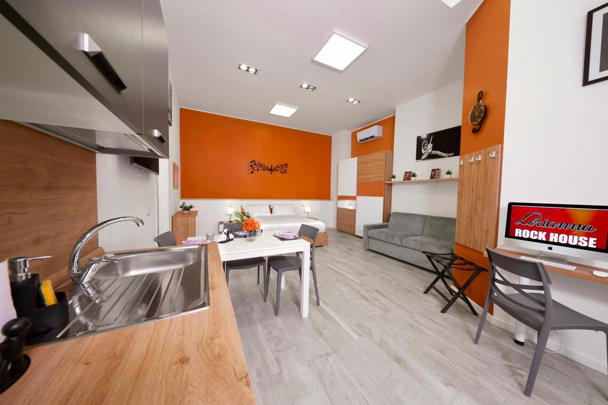 Lorianna Rock House Apartment Milan