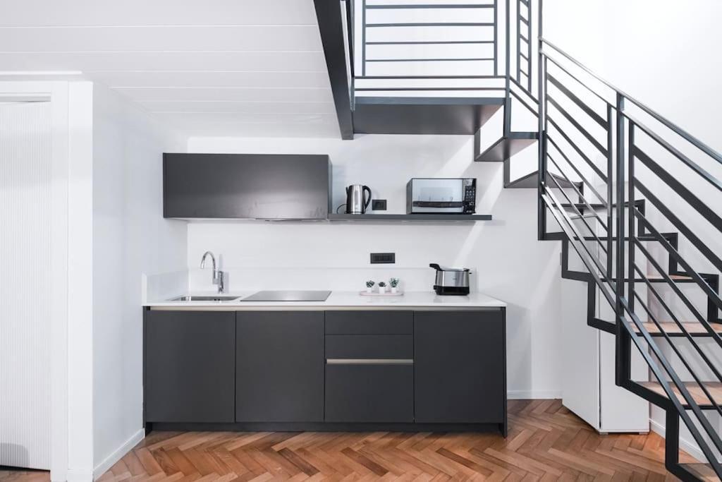 Easylife - A Few Steps From Duomo Milano