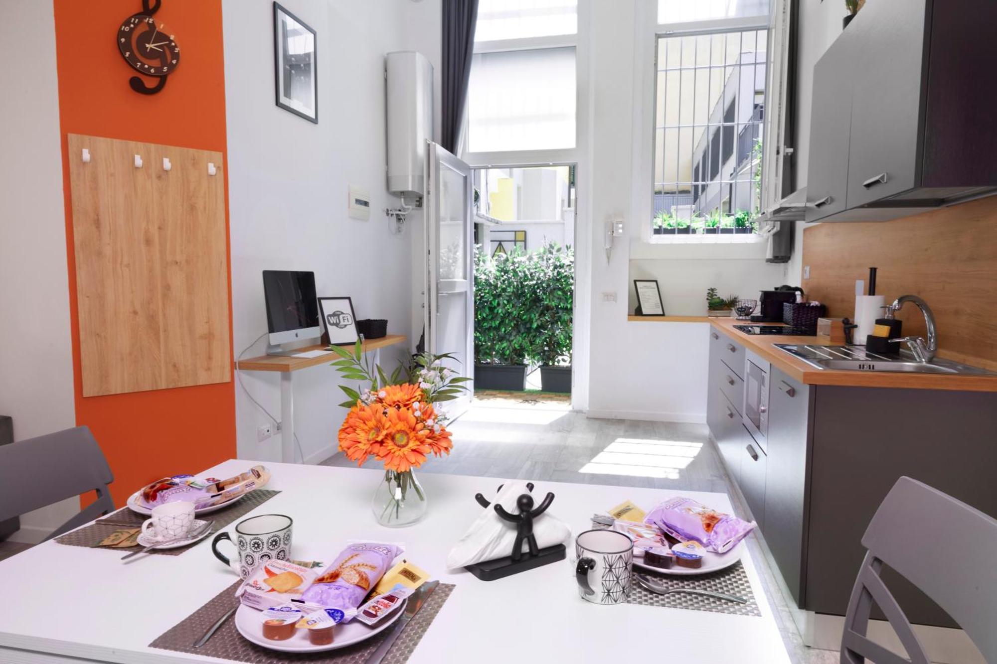 Lorianna Rock House * Milan