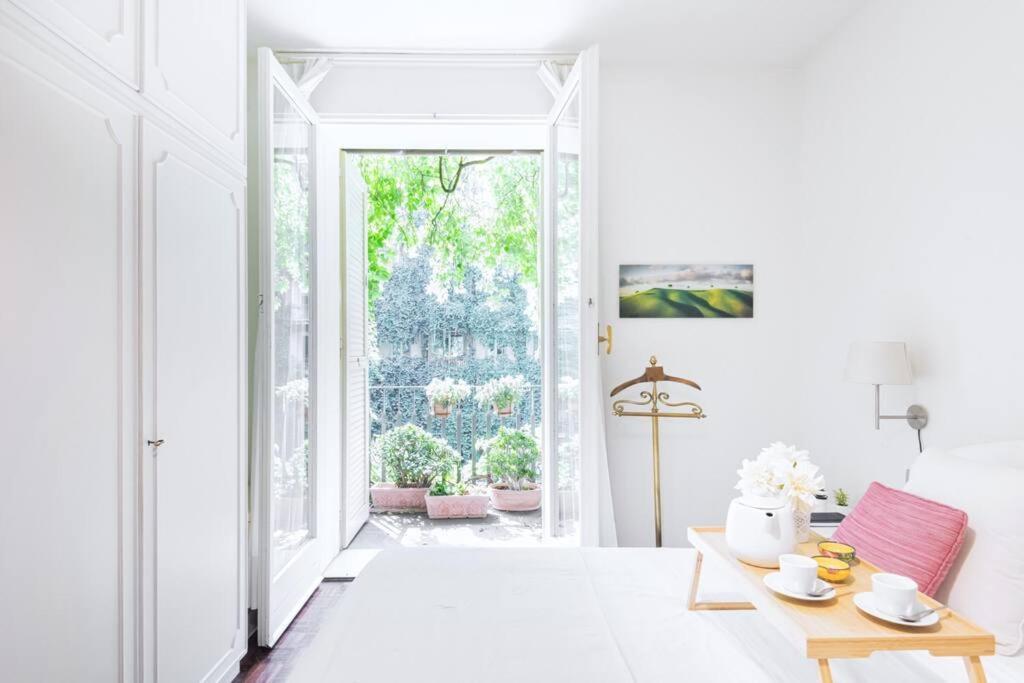 Easylife - Elegance A Few Steps From Citylife Next To M2 Pagano Leilighet *