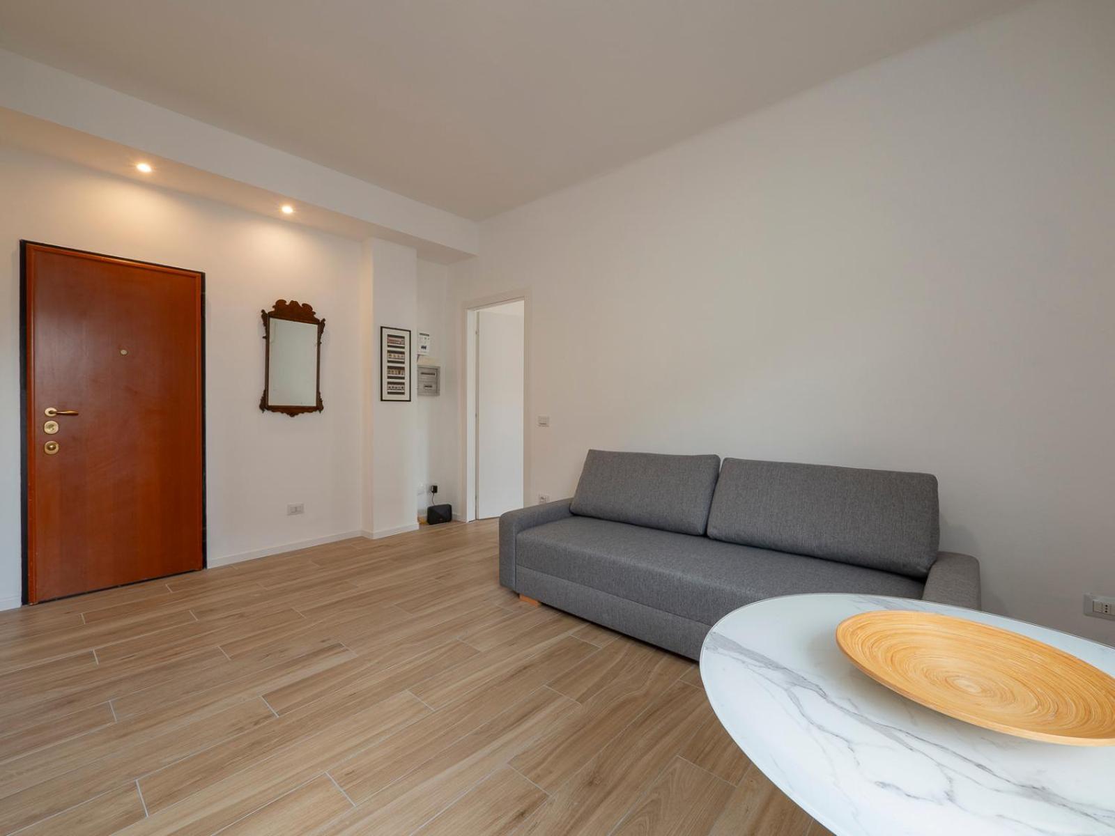 4 Pax - Via Brioschi, 94 Mailand