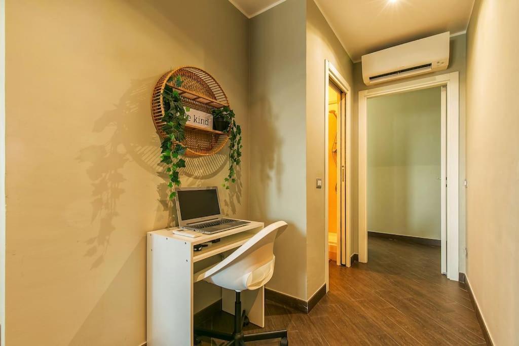 Exclusive & Strategic 2-bedroom Apartment, 50m From M4 Lejlighed *