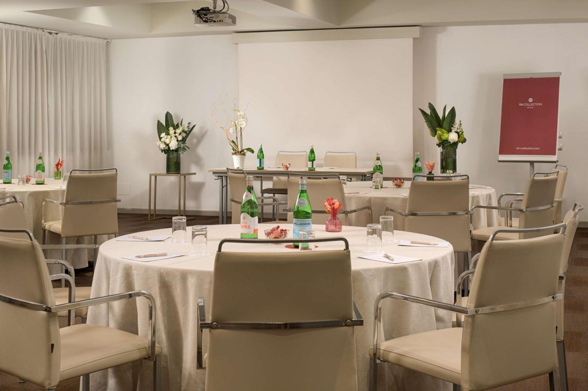 Hotell Nh Collection Touring