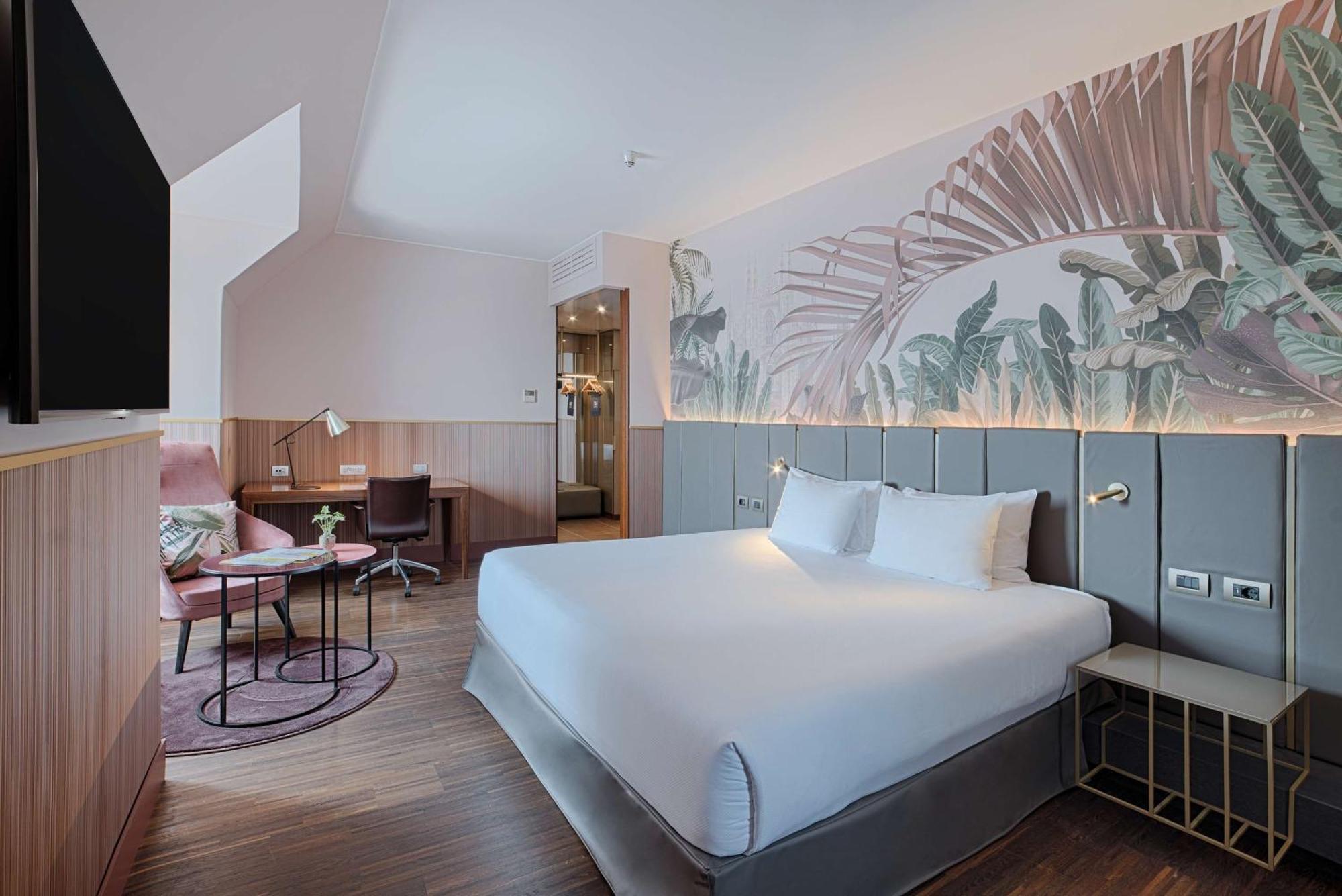 Nh Collection Touring Hotell 4*