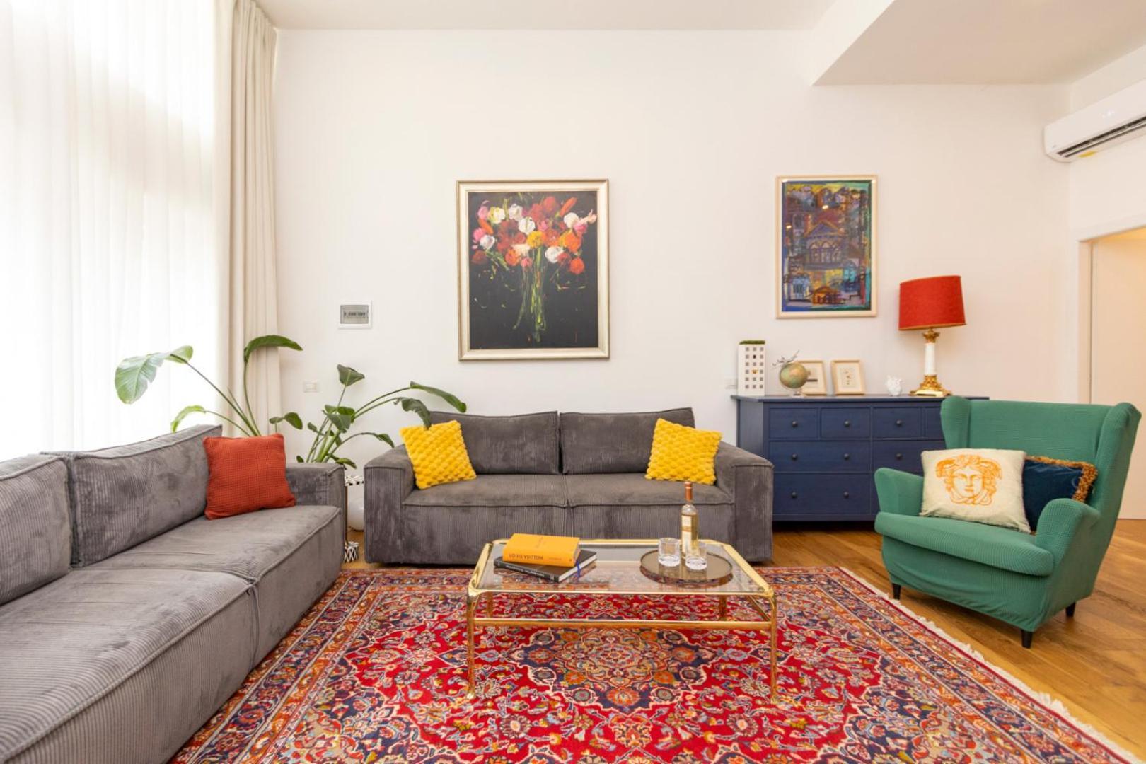 Loft Luxury Design- With 2 Bedrooms -wifi Ultra-5min Metro
