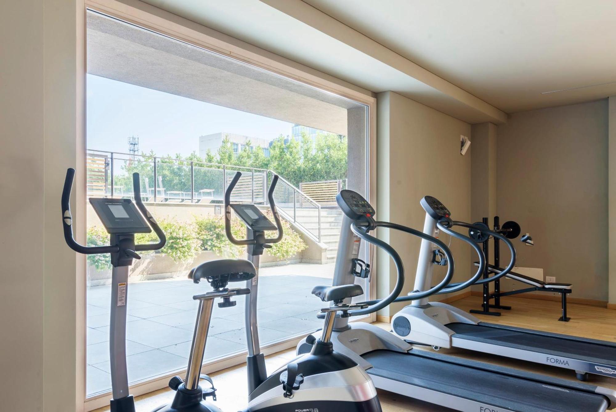 Luxury Flat With Pool Gym Spa Parking - Unit9b Appartamento *