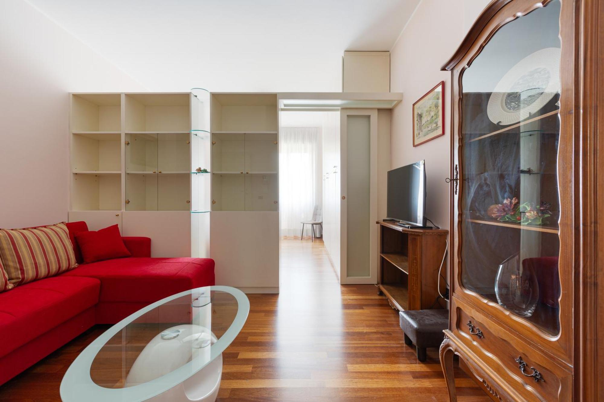 Porta Romana Cozy With Balcony Apartment *