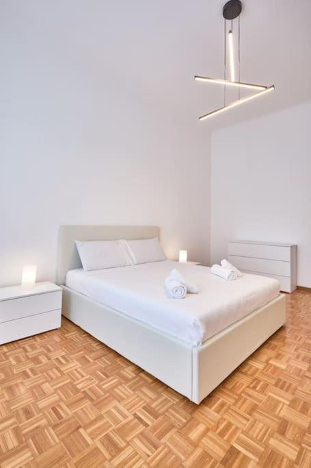 Apartment Lenny's *