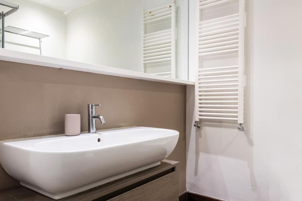 Apartment Umbria126 Loft In Zona Dateo