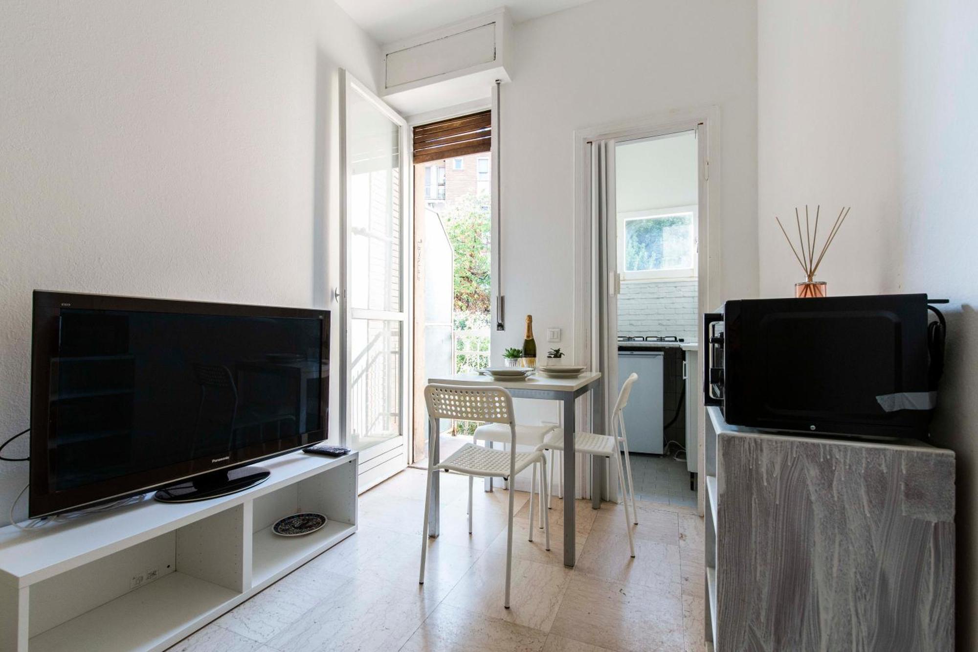 Appartamento Zumbini 42 Milano