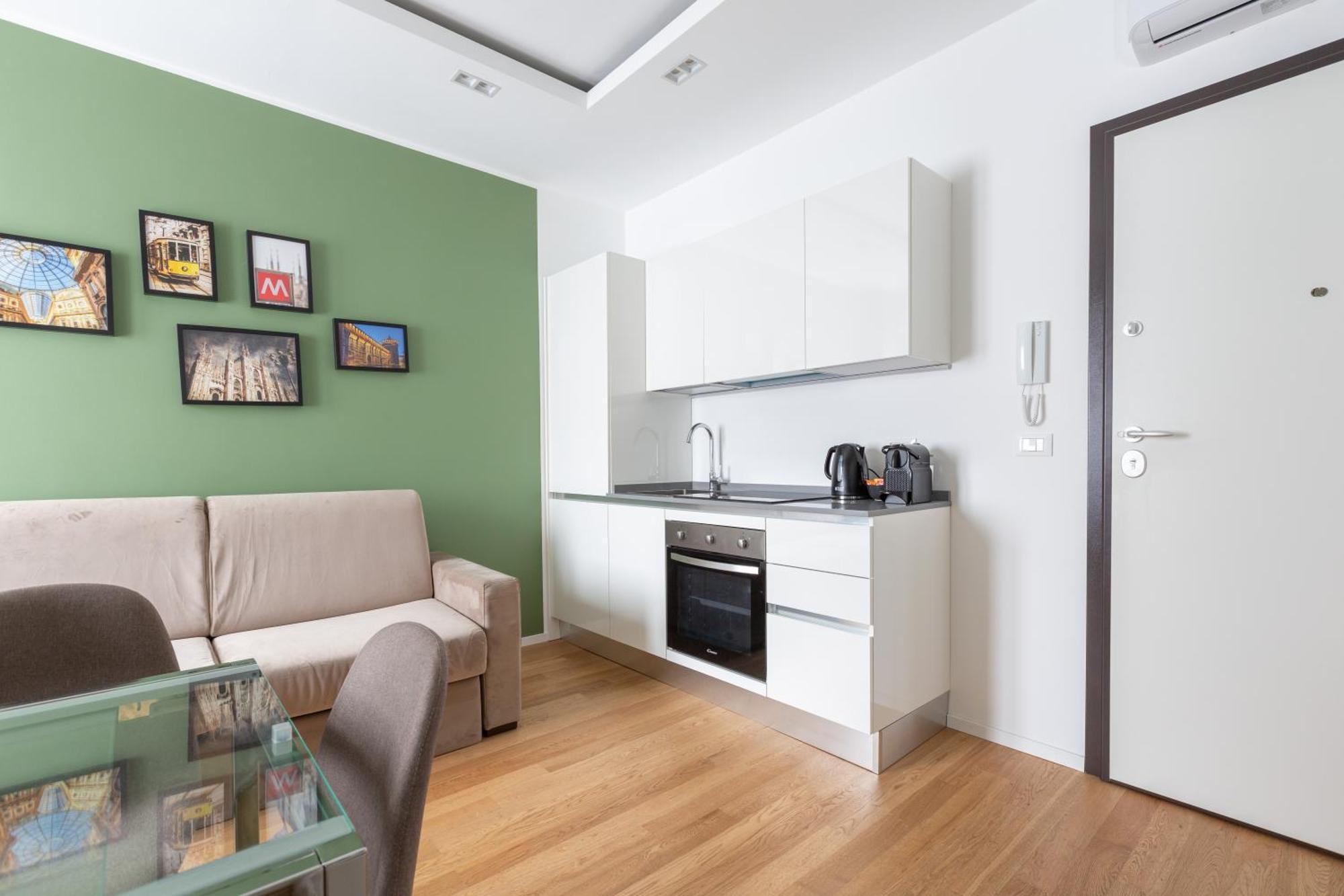Corso Sempione Modern Flat Apartment Milan