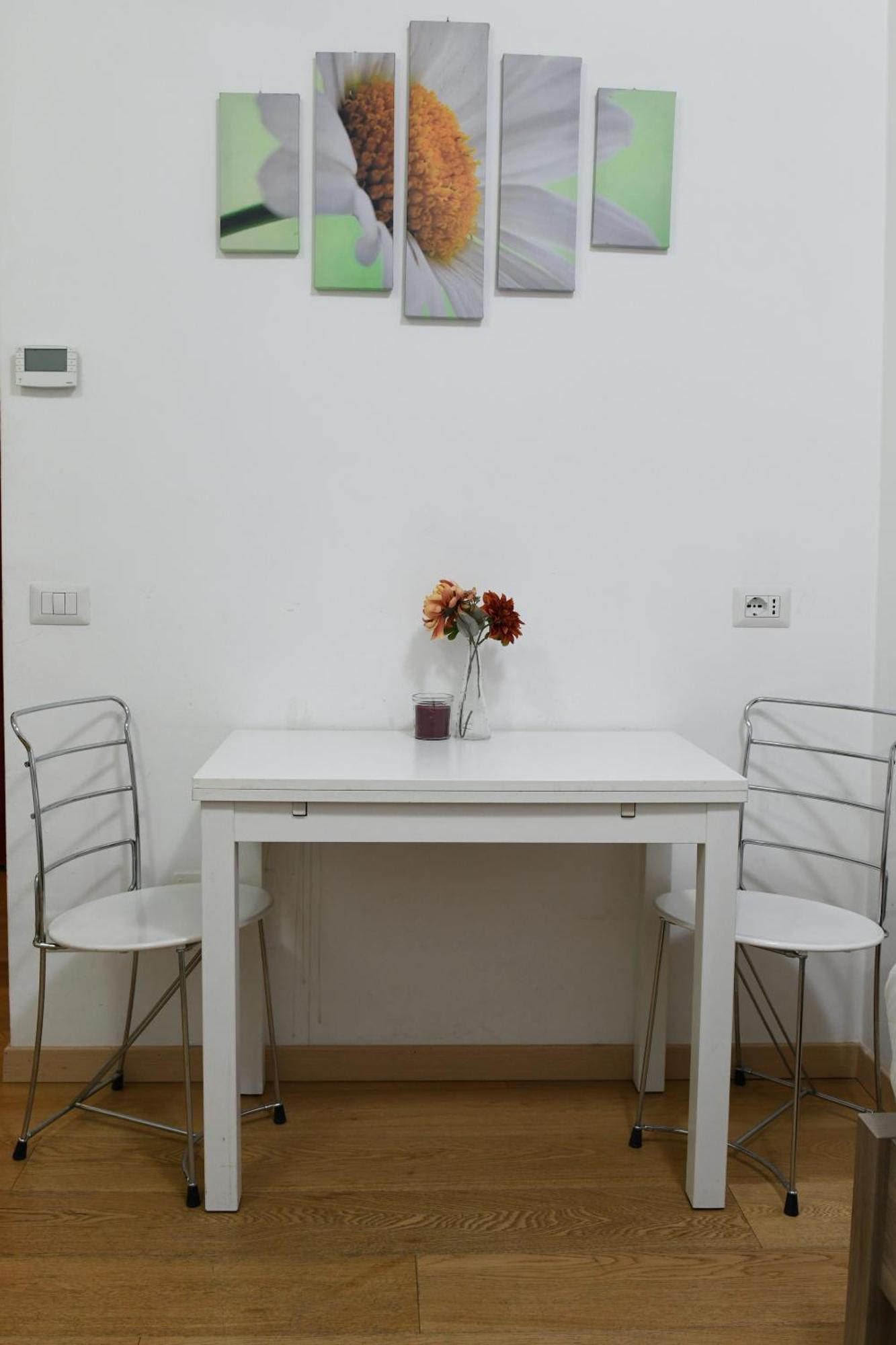 Apartment Nest For Two Three Min From Duomo *
