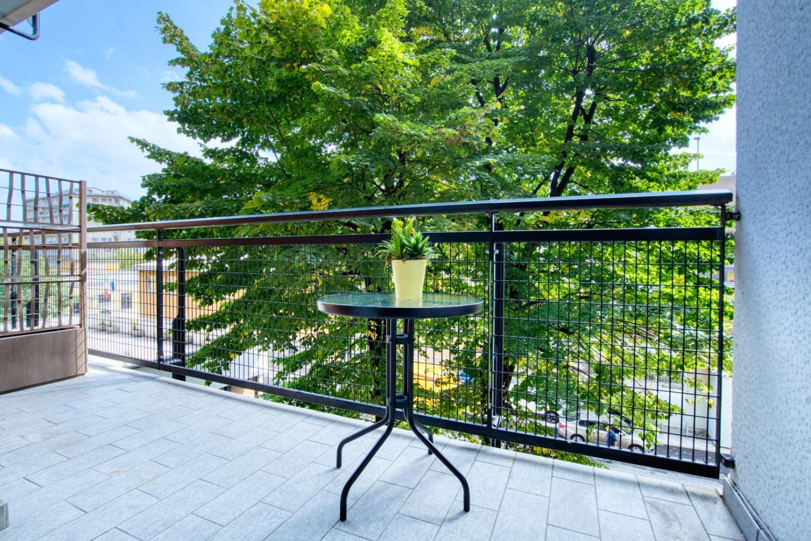 Italianflat - Elegant With Balcony In Navigli Milano