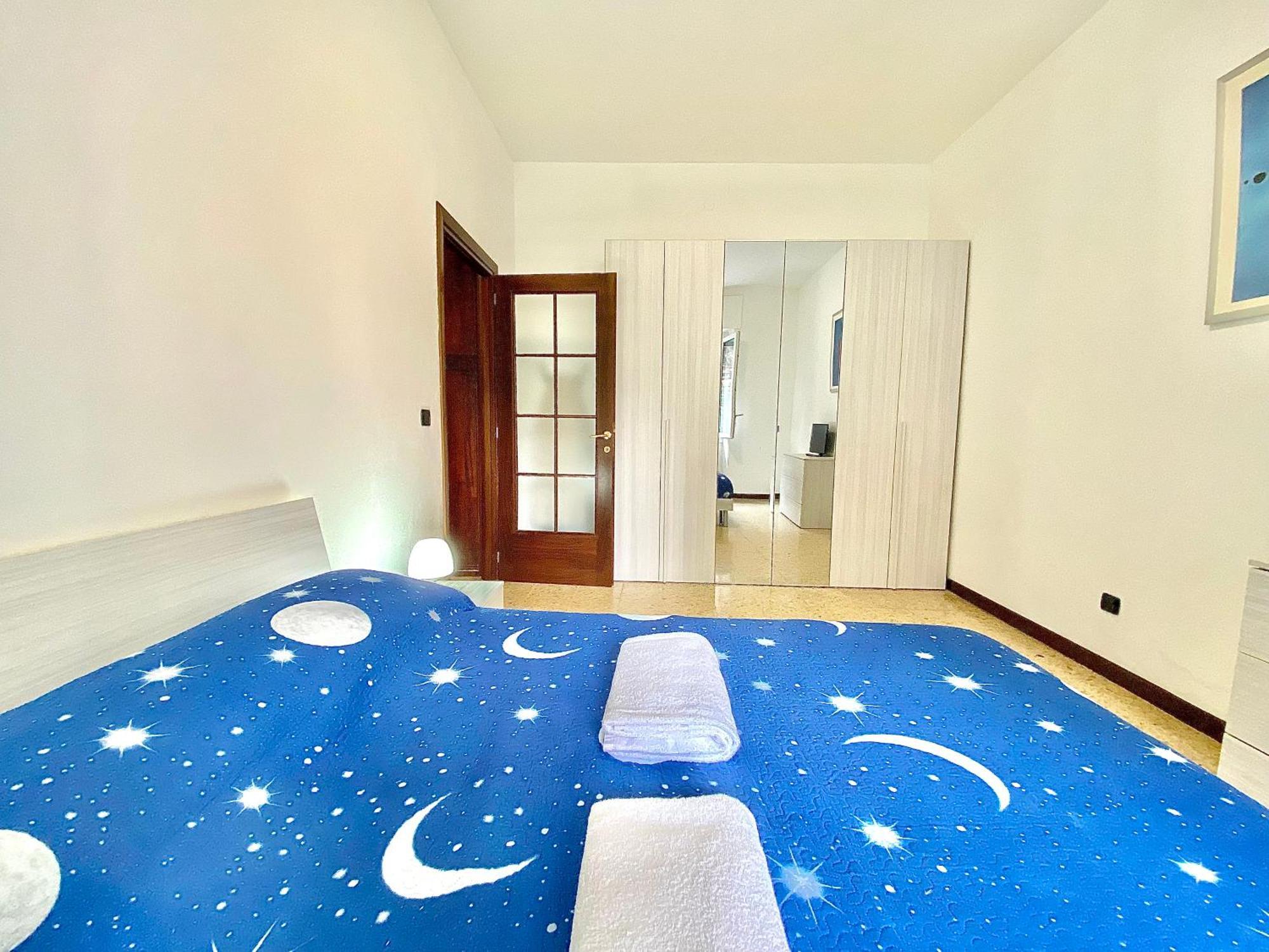 Famagosta Home, Navigli Style, Accanto A Metropolitana M2 Verde, Confortevole E Spazioso Per Gruppi O Famiglie * Milano