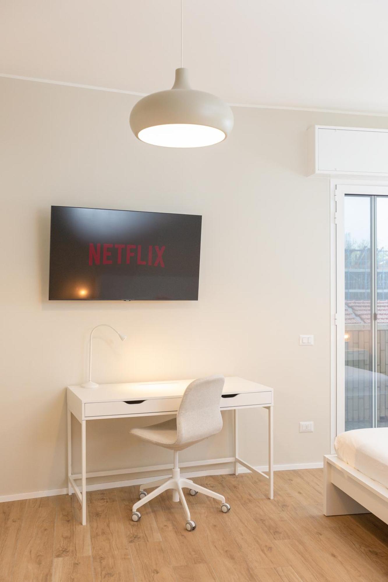 Apartment Dreams Exclusive With Terrace - Free Parking - M1 Station - Near Center Mailand