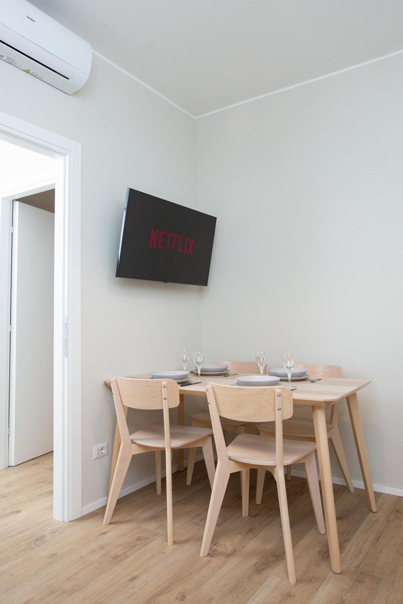 Apartment Dreams Exclusive With Terrace - Free Parking - M1 Station - Near Center Mailand