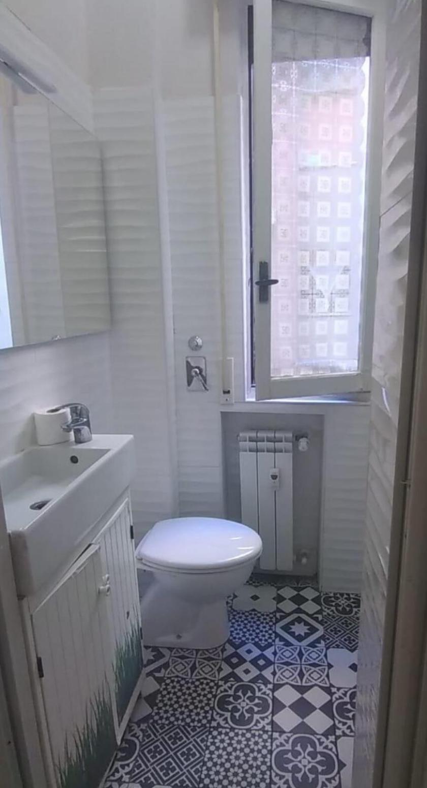 Appartement Modern With Balcony And Free Parking Close To The Metro Milaan