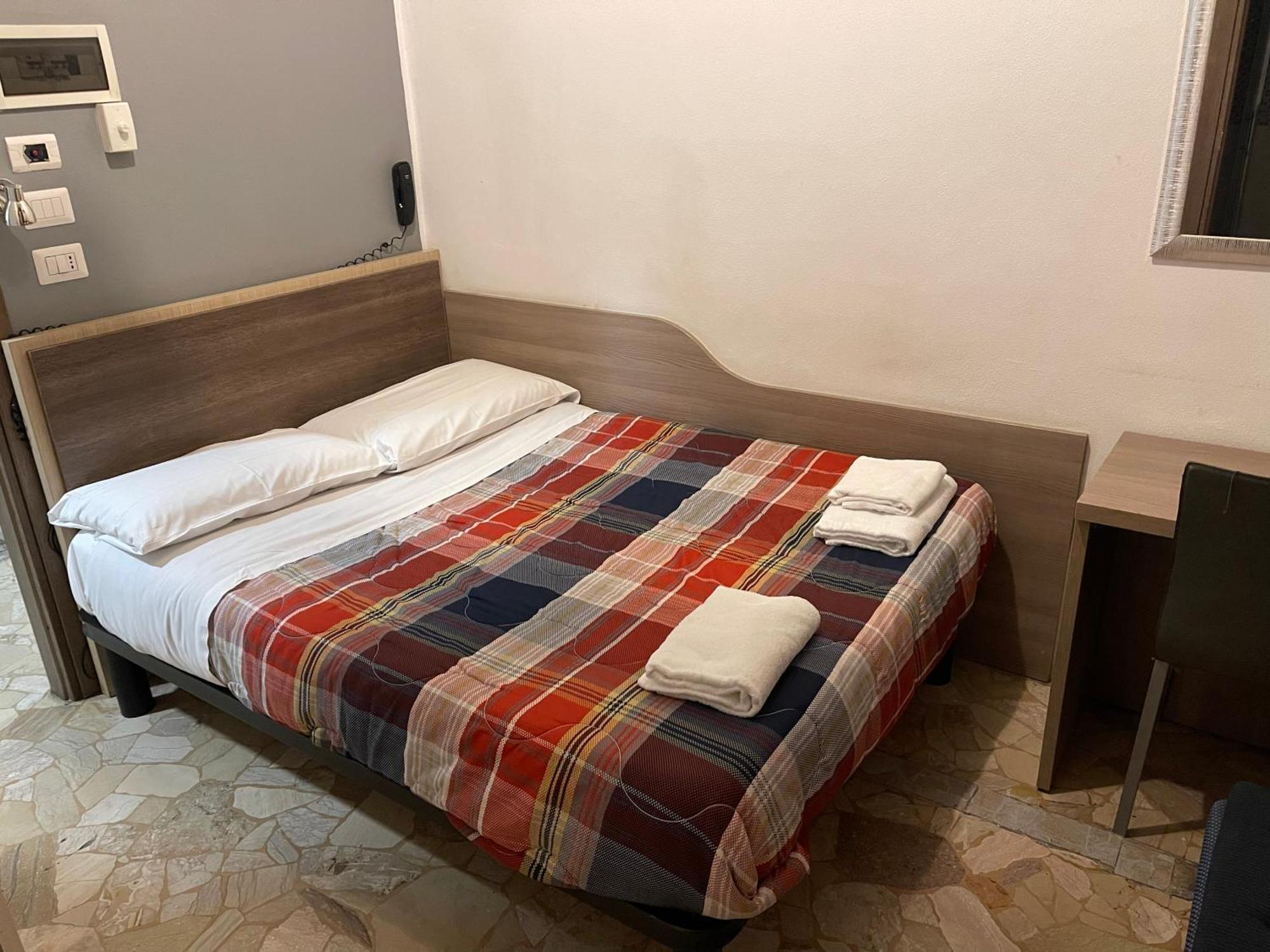 Hotel Bissi Milan