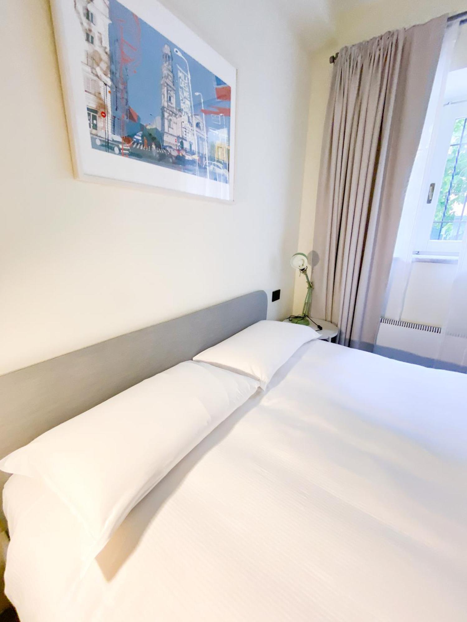 Brenta Place Milano