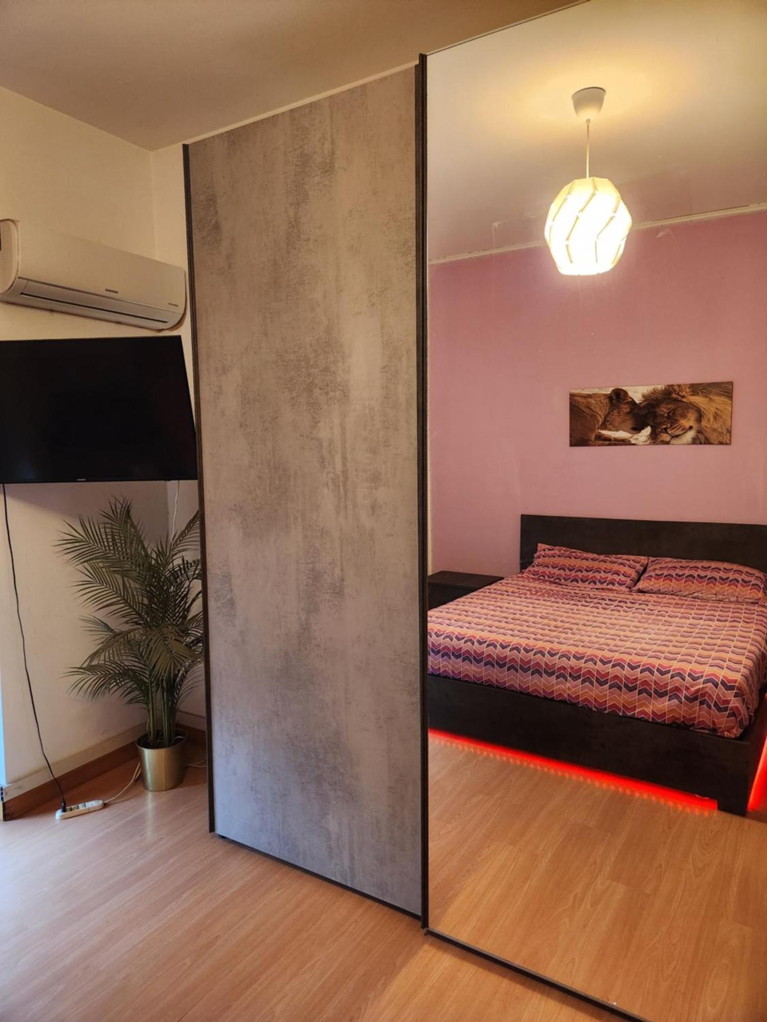Homestay Stanza Privata In Condiviso Vicino A Centro