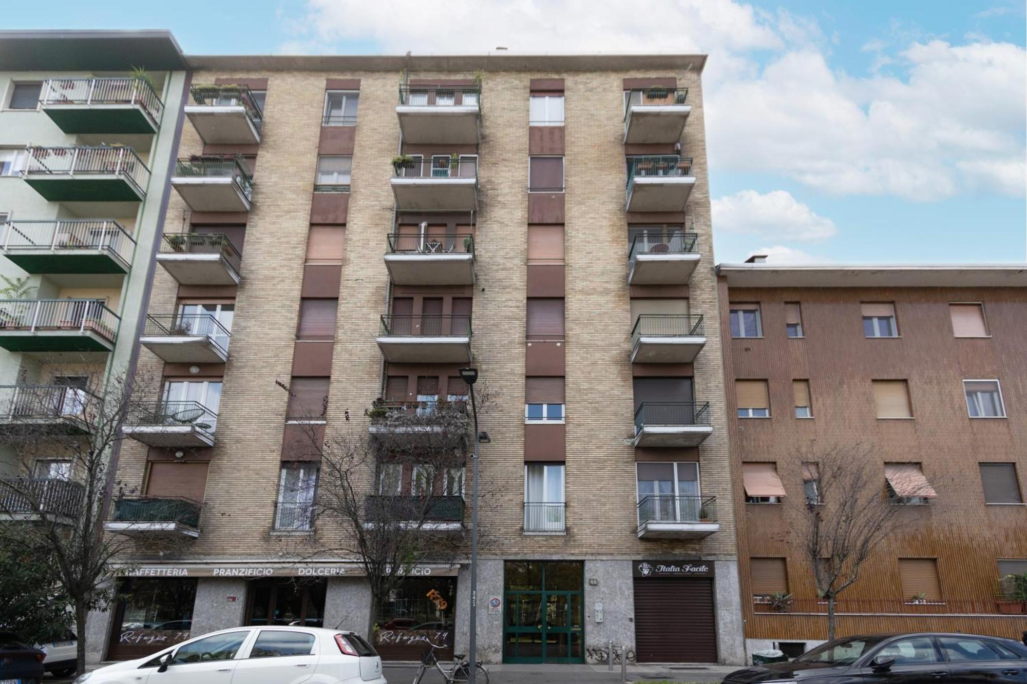 Lejlighed Modern With Balcony And Park View