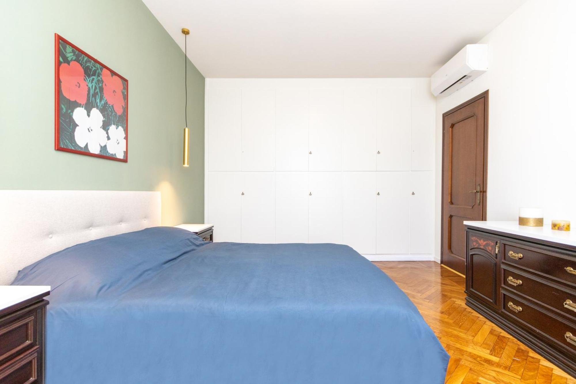 Lejlighed Modern With Balcony And Park View *