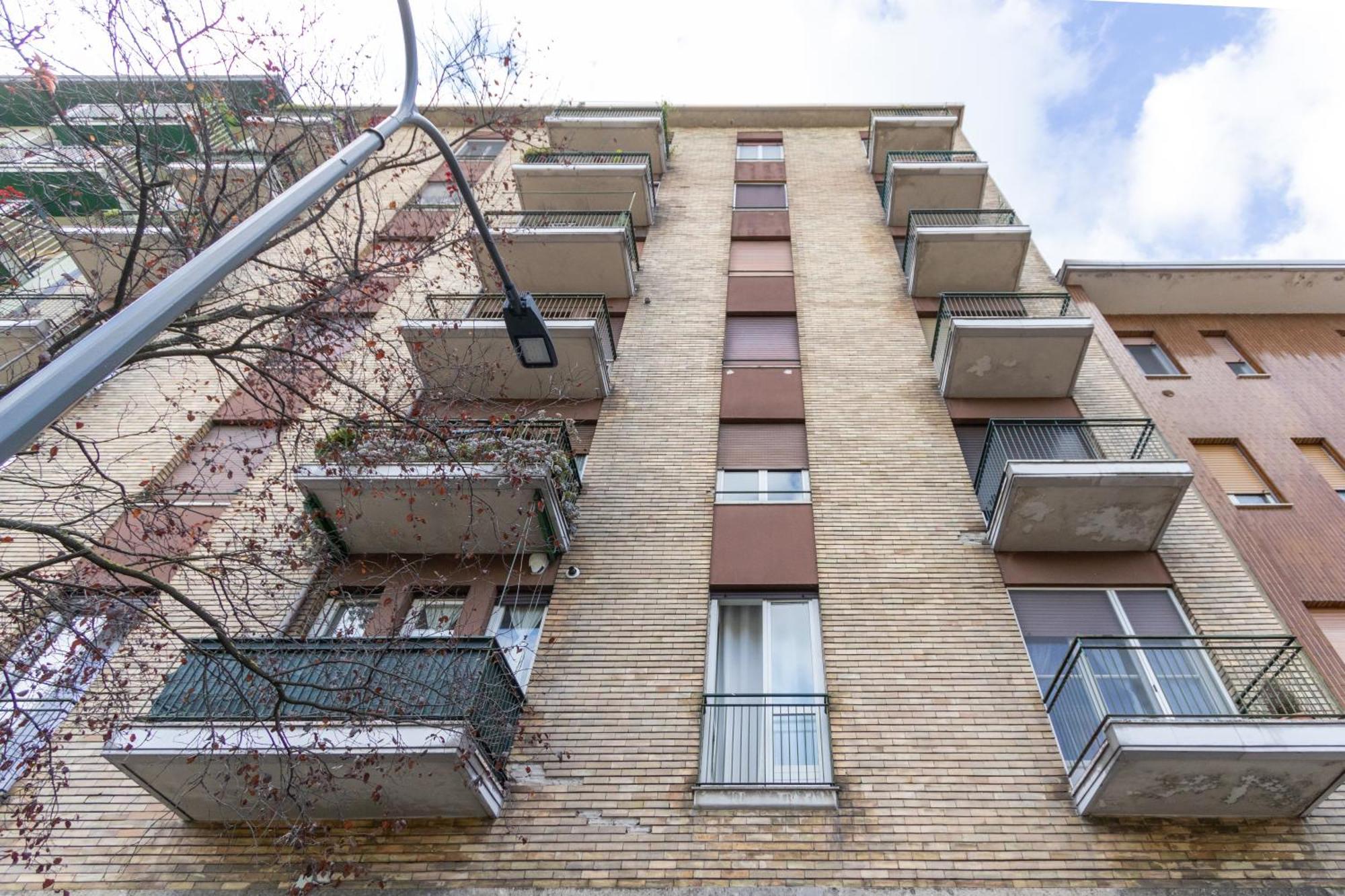 Modern With Balcony And Park View Lejlighed Milano