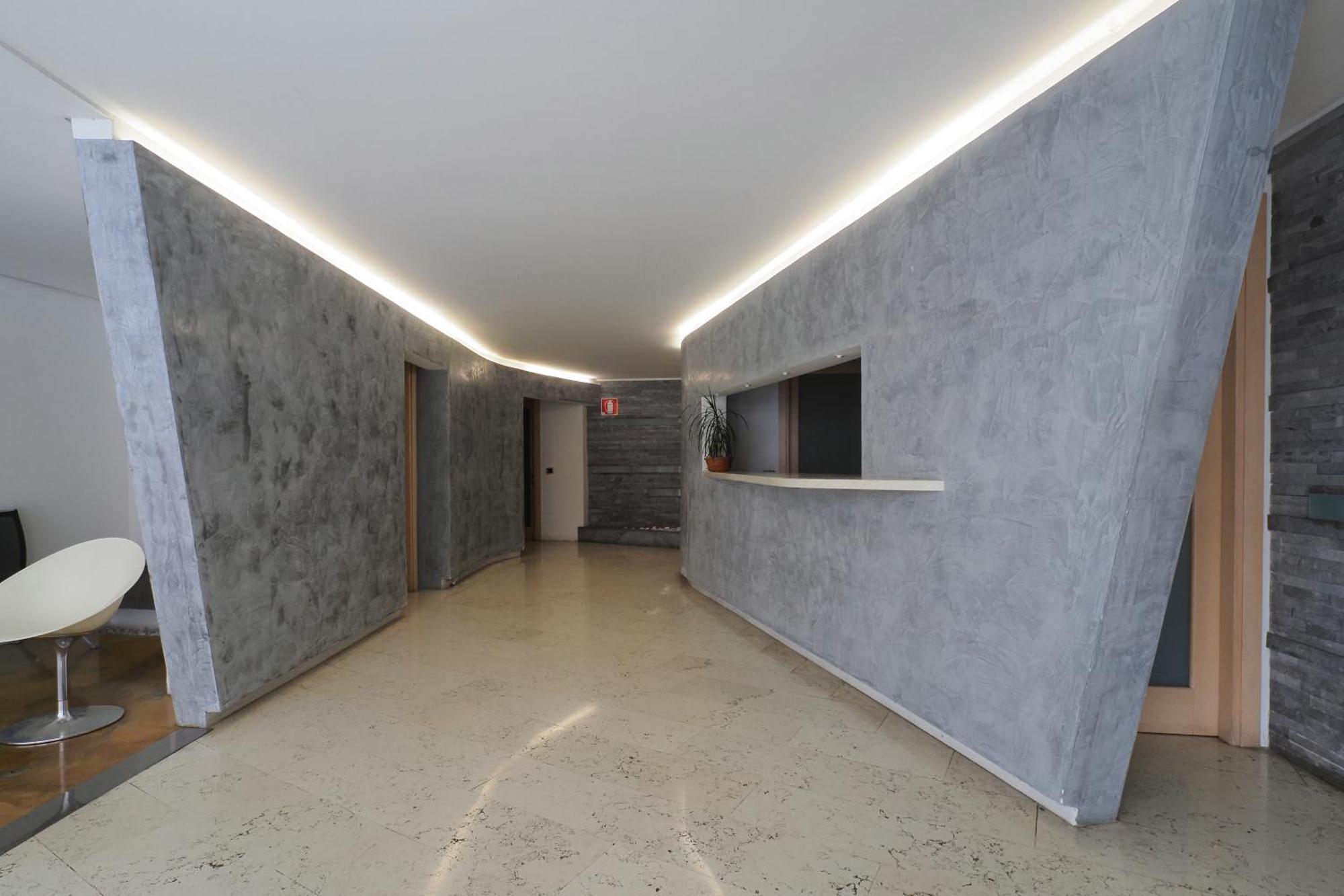 Primopiano - Watt B Milano
