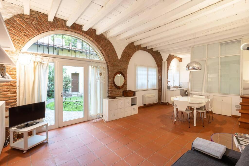 Apartment Splendido Bilocale Navigli Ascanio 13 - Mirable Pm