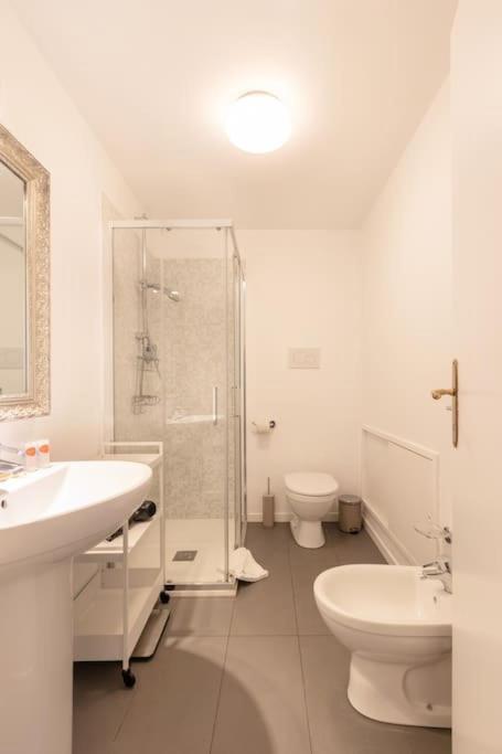 Splendido Bilocale Navigli Ascanio 13 - Mirable Pm Apartment