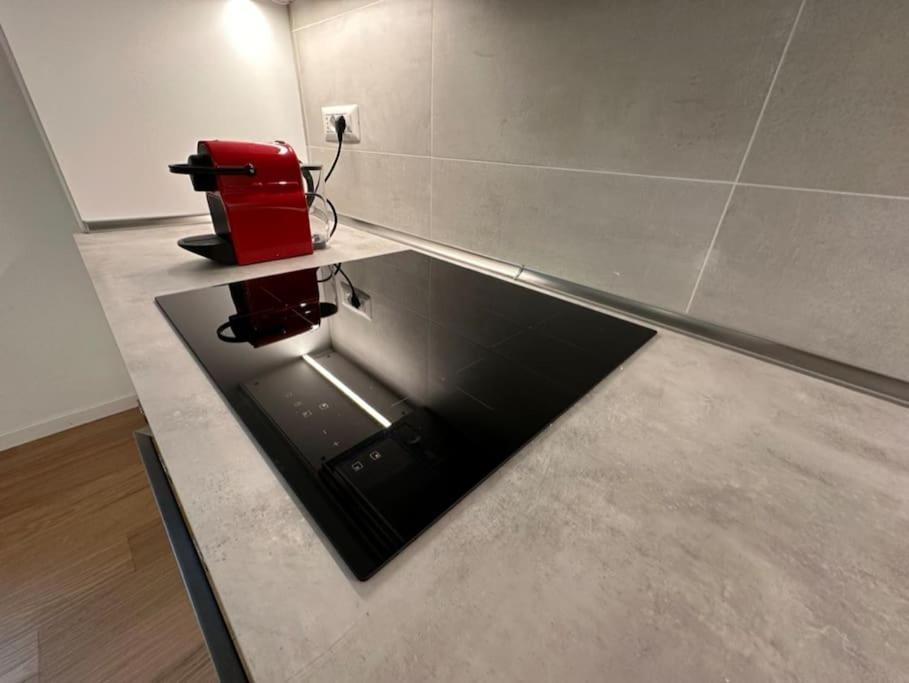 Elegante Ed Accogliente Appartamento Milano