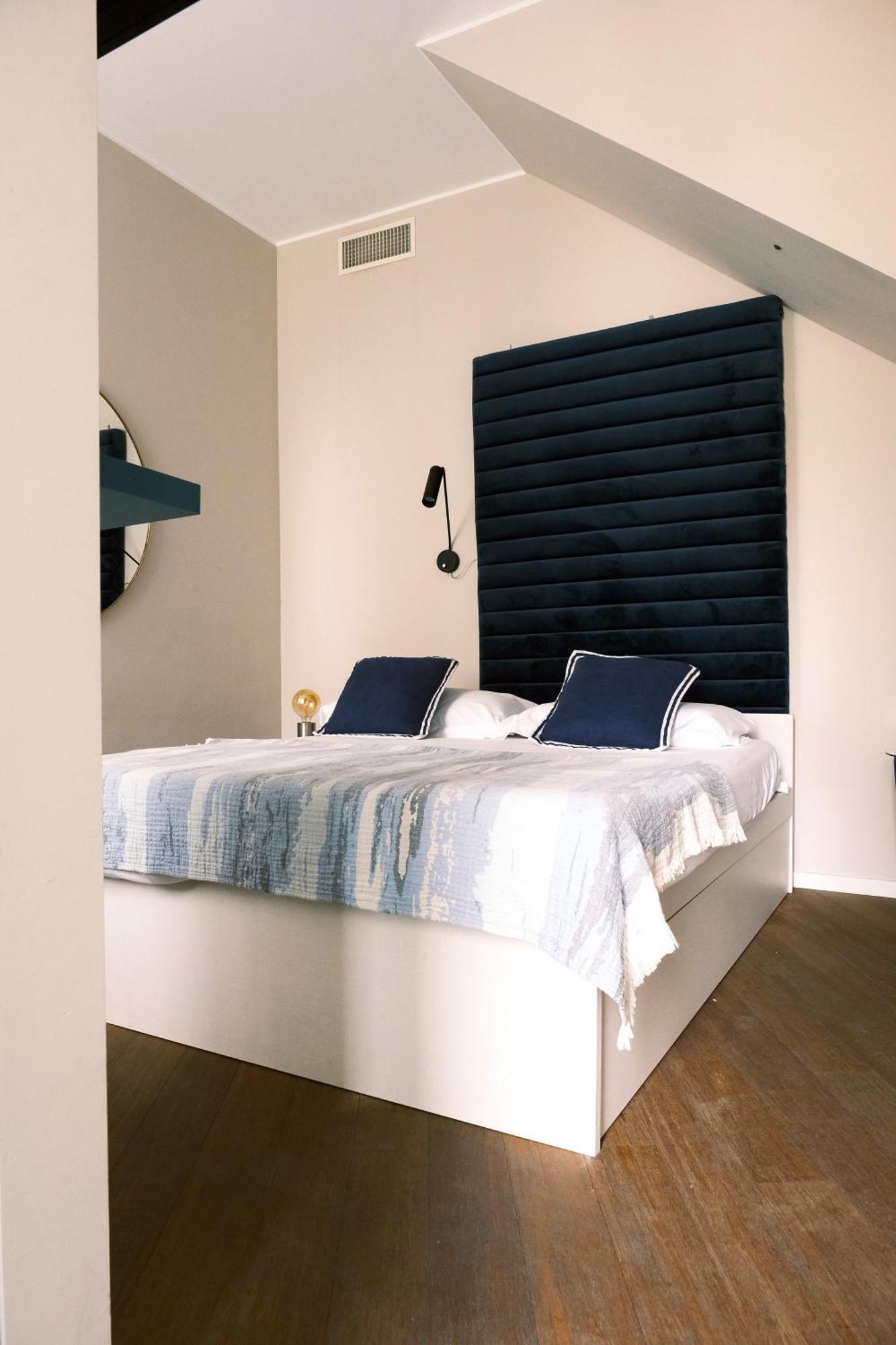 Comecasa Larga Cosy Milan
