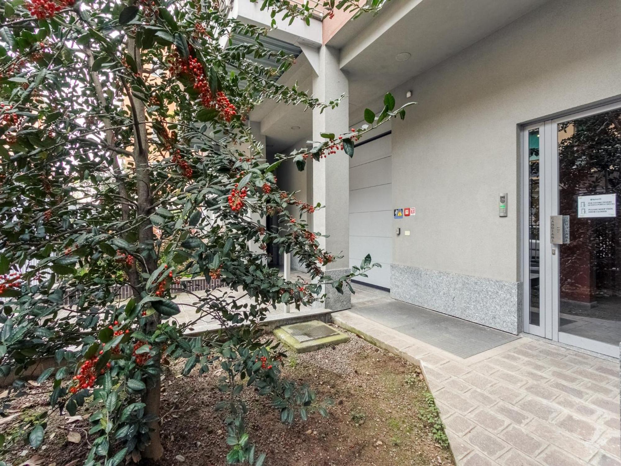 Candiani F2 Trilocale 2 Livelli Milano