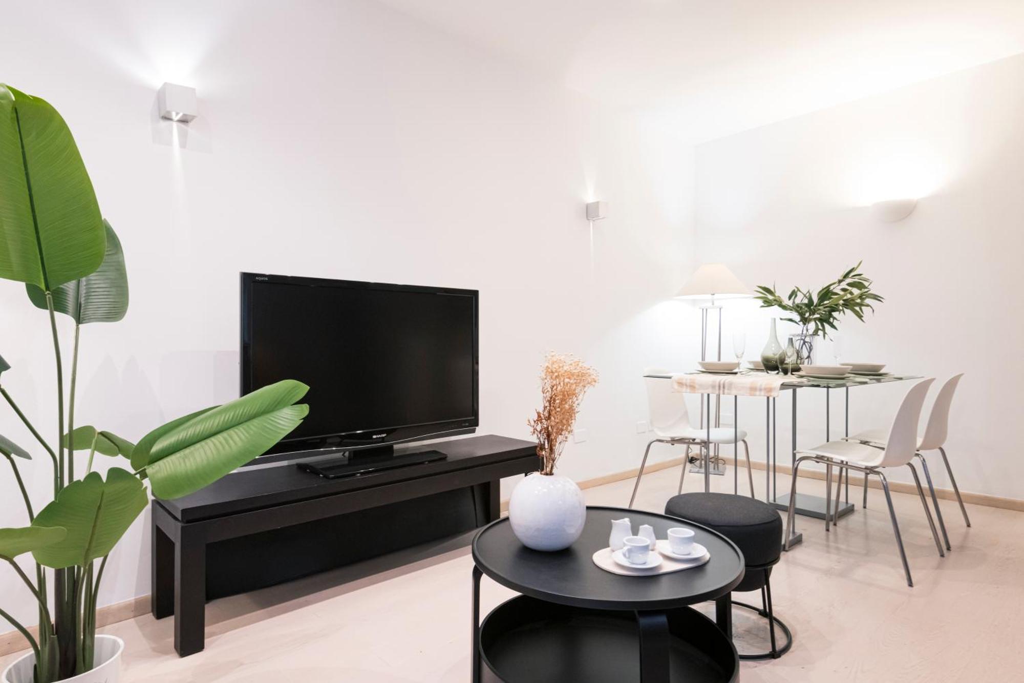 Easylife - Splendido Bilocale San Babila Duomo Leilighet *