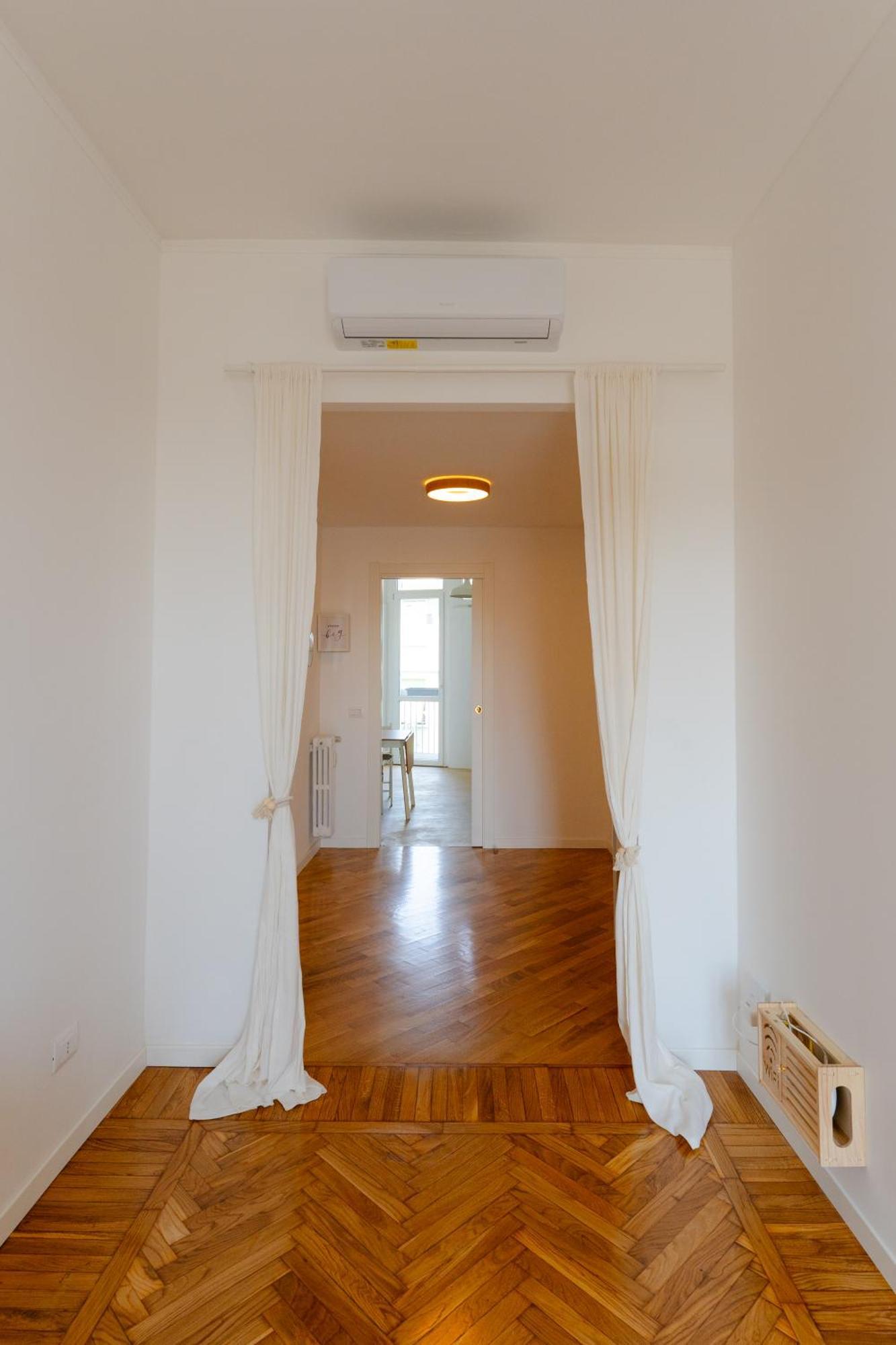 Casa Soperga, Corso Buenos Aires, Loreto, Appartamento Milano