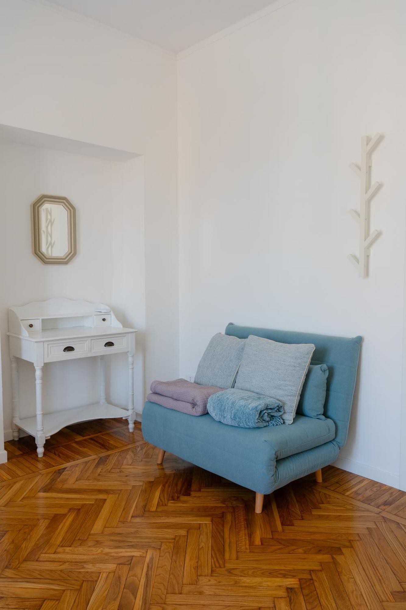 Casa Soperga, Corso Buenos Aires, Loreto, Appartamento *