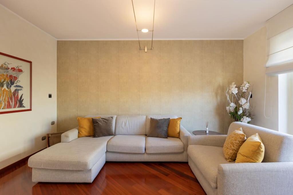Wonderful 2bedroom Flat Solari 7th F - Mirable Pm Appartamento