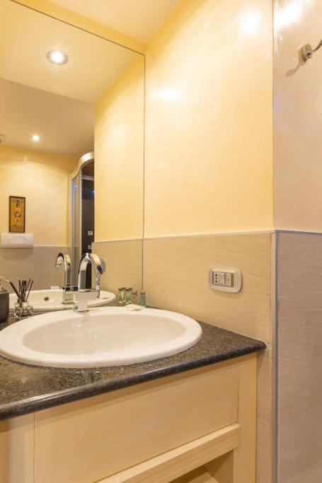 Appartamento Wonderful 2bedroom Flat Solari 7th F - Mirable Pm