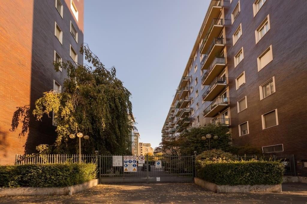 Wonderful 2bedroom Flat Solari 7th F - Mirable Pm Appartamento Milano