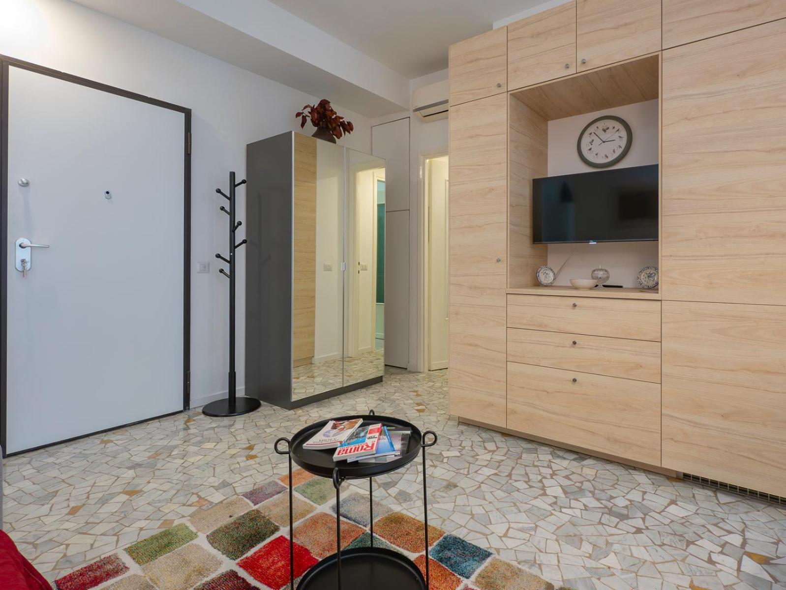 I Host - Monza 32 Apartment *