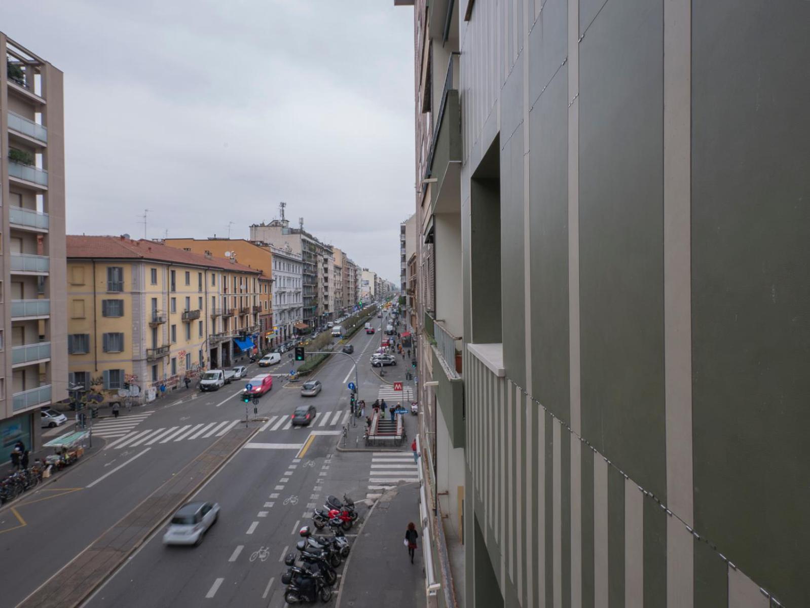 I Host - Monza 32 Apartment *