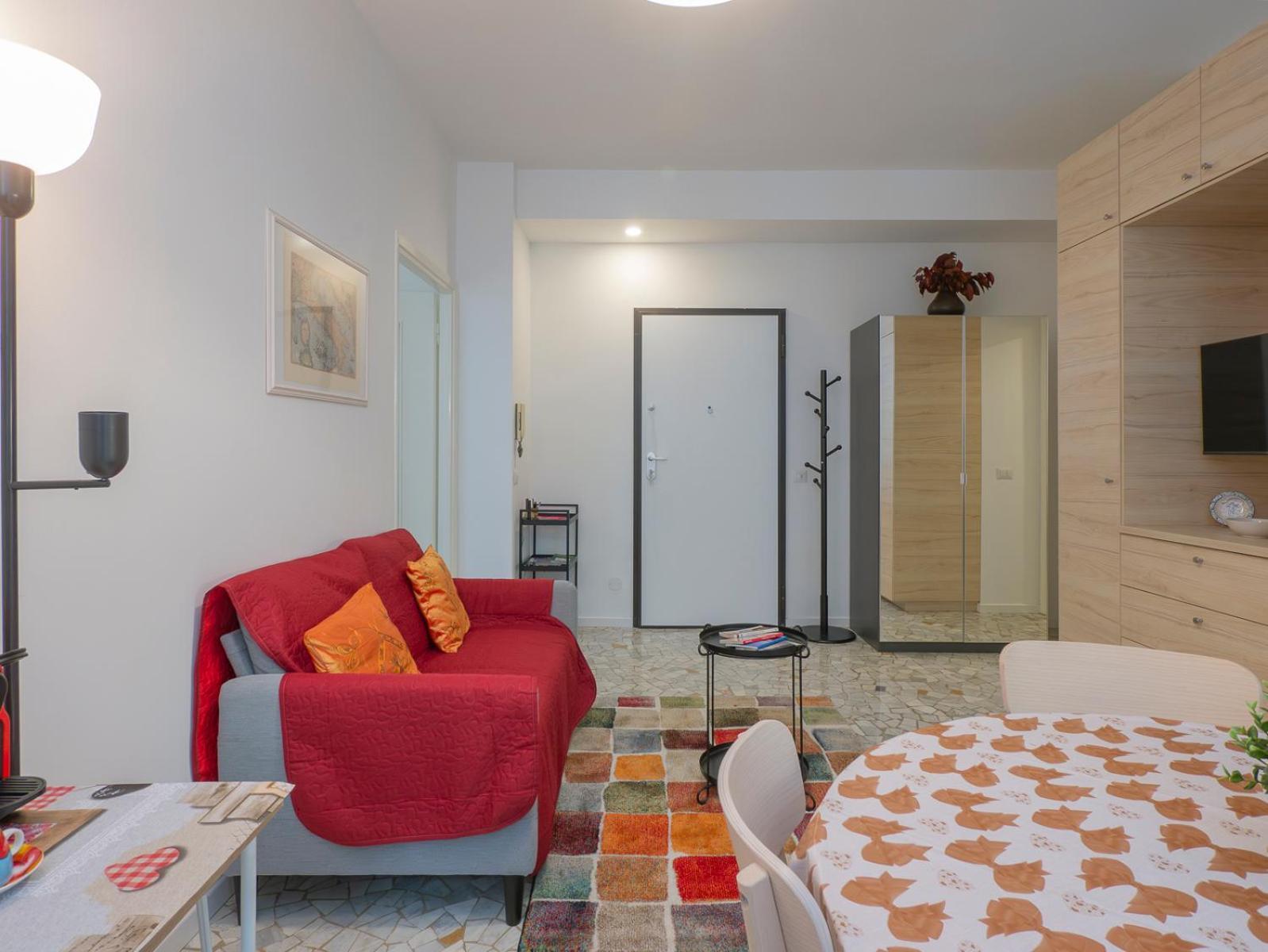 Apartment I Host - Monza 32 *
