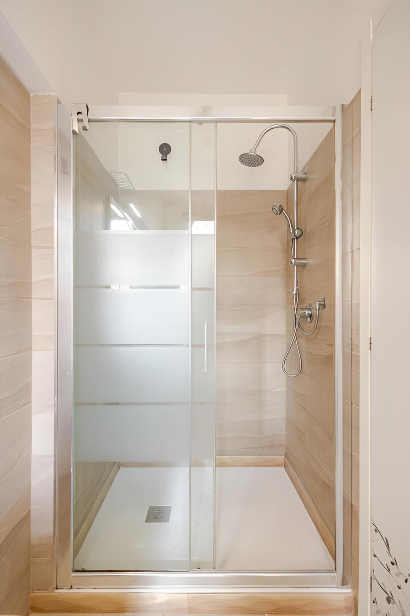 Moderno Monolocale Zona Niguarda Lejlighed