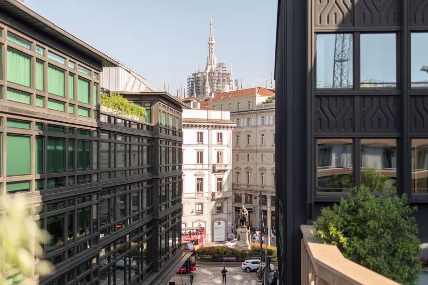 4 Bedroom With Terrace - Duomo View Apartment Mailand